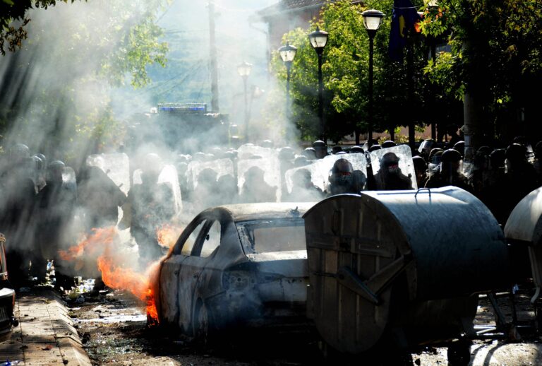 KOSOVO - SERBS - POLICE - RIOT - ELECTION