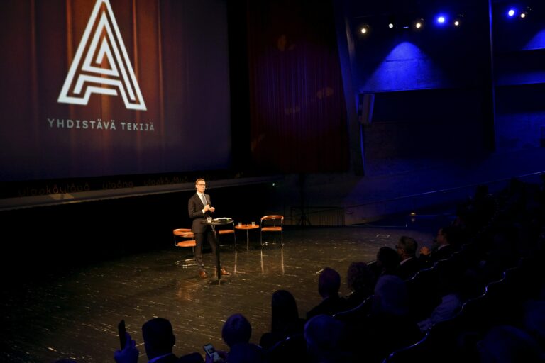 Presidenttiehdokas Alexander Stubbin kampanja-avaus Helsingissä