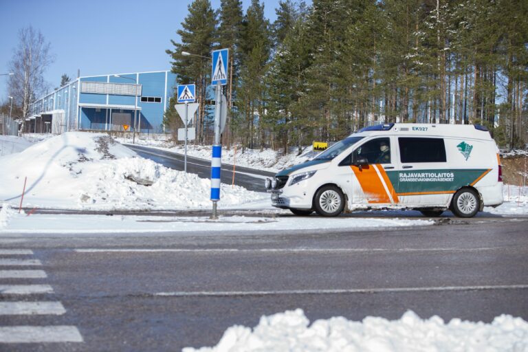 The closed Vaalimaa border crossing point