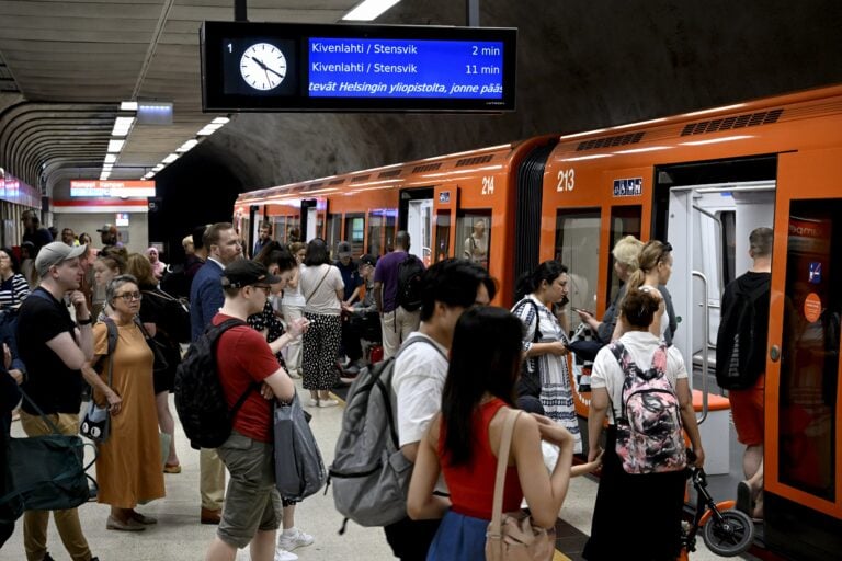 Metrokatko Rautatientorilla ja Mellunmäessä Helsingissä alkaa