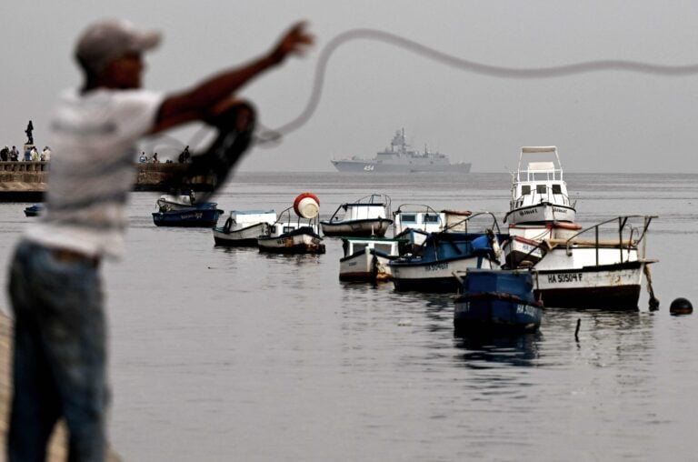 CUBA - RUSSIA - WARSHIPS