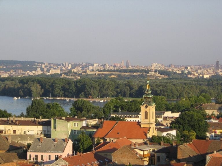 1280px-View_of_Belgrade_from_Zemun