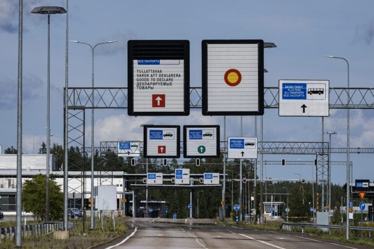 Closed Vaalimaa border check point