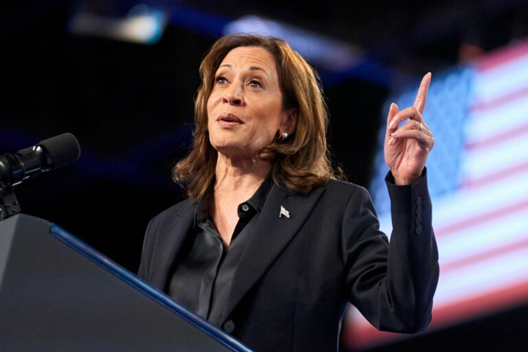 US - VOTE - POLITICS - HARRIS