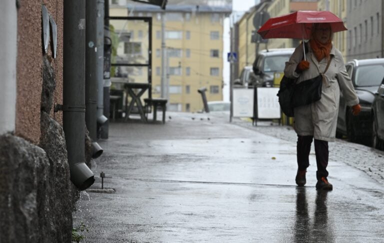 Tuulinen ja sateinen sää voi aiheuttaa vahinkoja