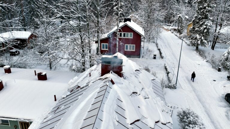 Takan lämmitystä