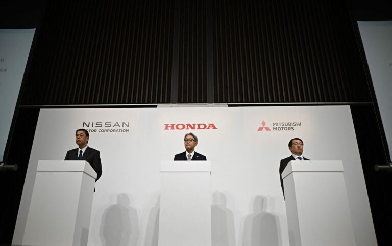 JAPAN - AUTOMOBILE - HONDA - NISSAN - COMPANY